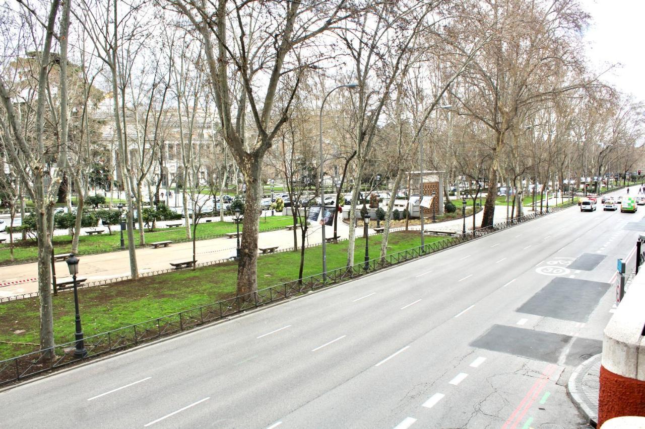 Lujoso Apto Paseo Del Prado Appartement Madrid Buitenkant foto